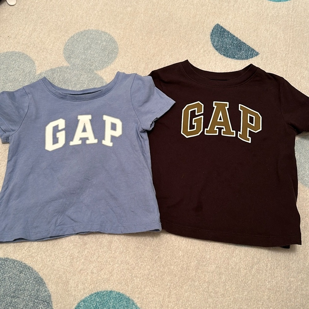 GAP toddler boy t-shirt